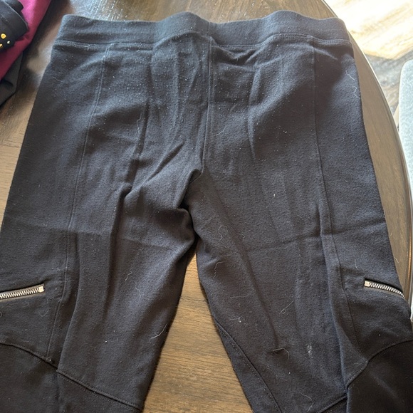 Express Black Leggings with Zipper Accents - Picture 5 of 5